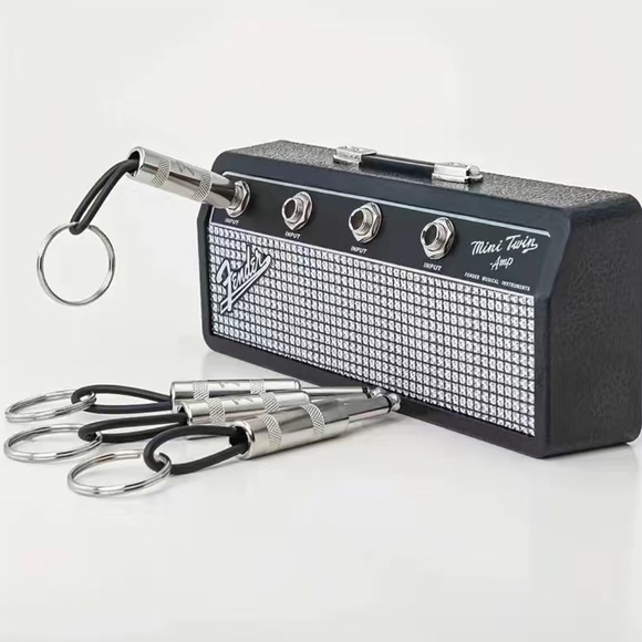 Pluginz Fender Jack Rack Amp Keychain Wall Mount Key Holder w/ 4 Jack Keychains - Picture 2 of 11